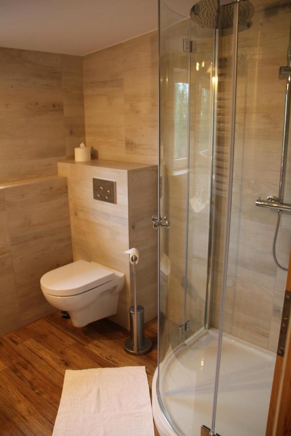Turmgaststaette Loebau Hotel ภายนอก รูปภาพ